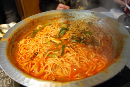 韓国鍋、締めのラーメン